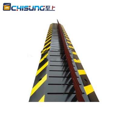 Manufacturer directly sale spike road block speed bump tyres killer